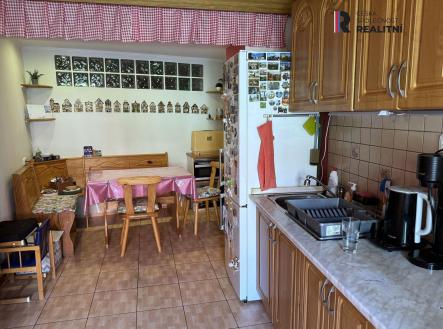 Prodej - dům/vila, 369 m²