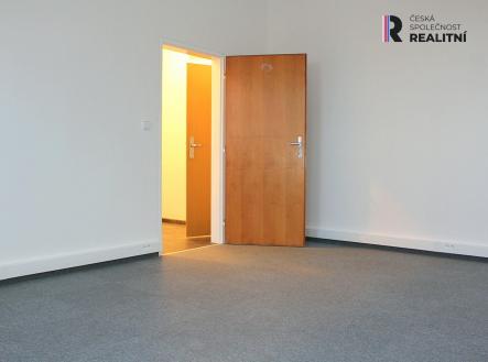 Pronájem - kanceláře, 133 m²