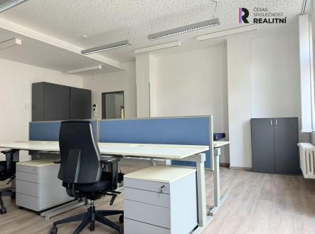 Pronájem - kanceláře, 110 m²