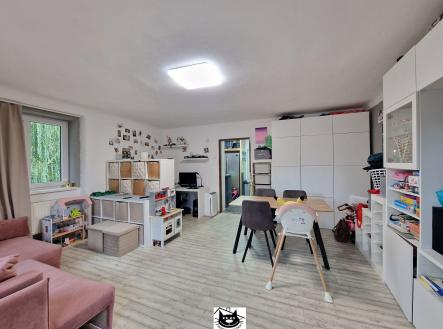 OP, pohled z terasy | Prodej - dům/vila, 168 m²