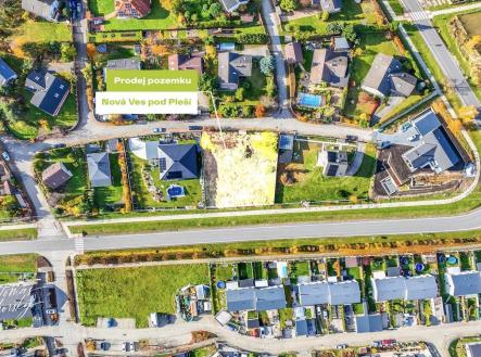 5_svetly.jpg | Prodej - pozemek pro bydlení, 1 201 m²