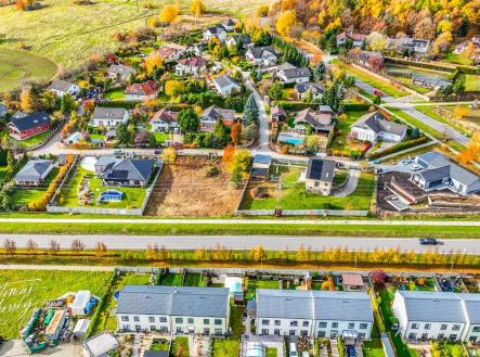 DJI_0188.00_07_53_16.Still047.jpg | Prodej - pozemek pro bydlení, 1 201 m²