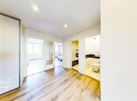 Pavel-byt-chodov-06042026_231608.jpg | Pronájem bytu, 4+kk, 85,6 m²
