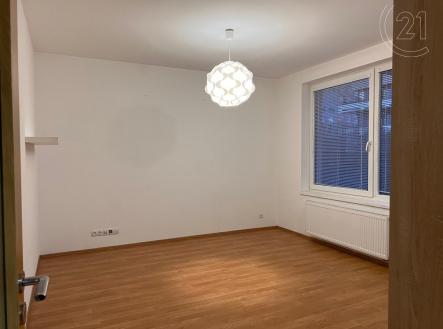 . | Pronájem bytu, 2+kk, 44 m²