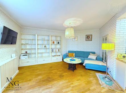 . | Prodej bytu, 3+kk, 94 m²