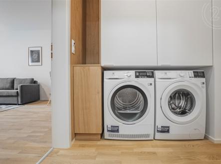 Pračka a sušička | Pronájem bytu, 2+kk, 50 m²