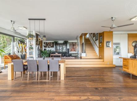 . | Prodej - dům/vila, 452 m²