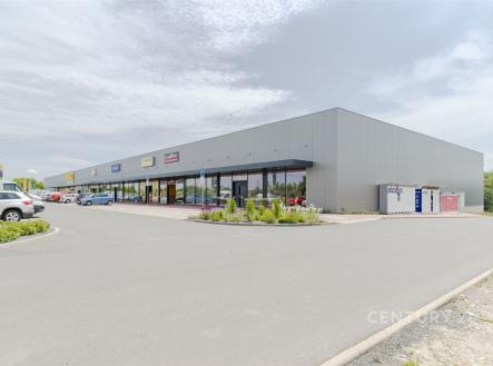 . | Pronájem - obchodní prostor, 403 m²