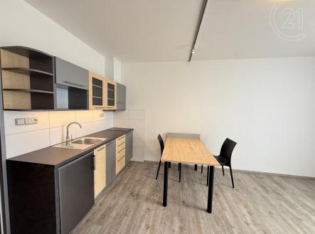 . | Pronájem bytu, garsoniéra, 28 m²