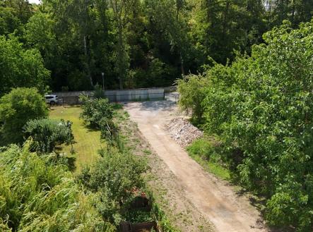 . | Prodej - pozemek pro bydlení, 1 050 m²