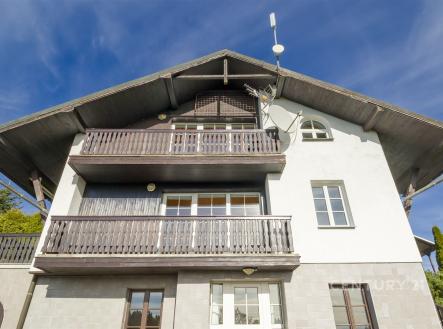 . | Prodej - dům/vila, 350 m²