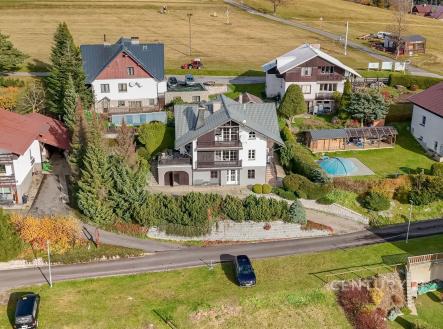 . | Prodej - dům/vila, 350 m²