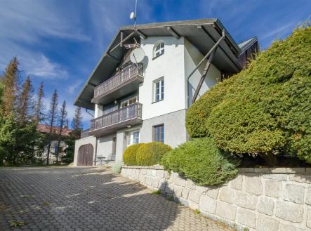 . | Prodej - chata/rekreační objekt, 350 m²