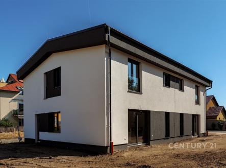 Dům z blízka_SZ | Prodej - dům/vila, 157 m²