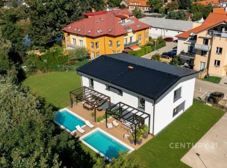 Prodej - dům/vila, 314 m² obrázek