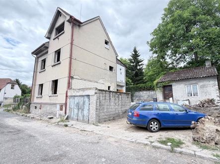. | Prodej - dům/vila, 200 m²