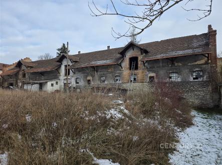 . | Prodej - malý objekt/garáž