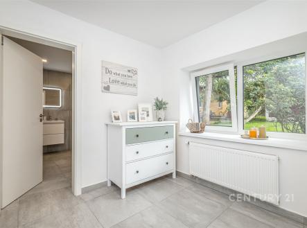 . | Prodej - dům/vila, 240 m²