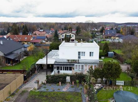 . | Prodej - dům/vila, 156 m²