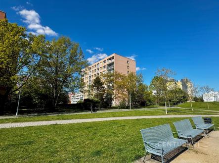 . | Prodej bytu, 3+kk, 61 m²