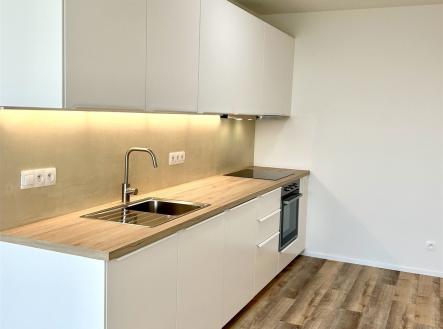 Kuchyňská linka | Pronájem bytu, 3+kk, 70 m²