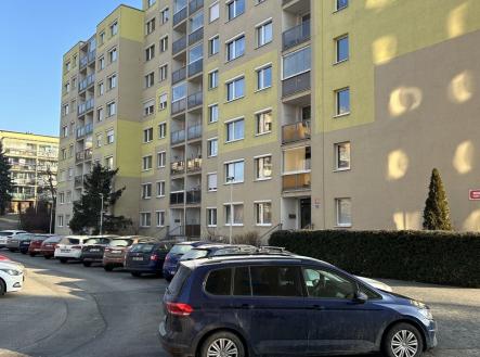 pohled na dům | Pronájem bytu, 3+kk, 70 m²