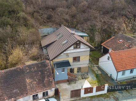 . | Prodej - dům/vila, 152 m²