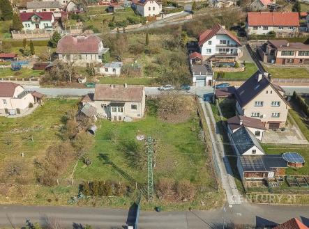 . | Prodej - pozemek pro bydlení, 1 142 m²