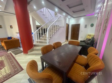 . | Prodej bytu, jiný, 165 m²