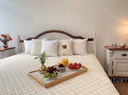 . | Pronájem bytu, 2+1, 45 m²