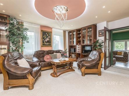 . | Prodej - dům/vila, 315 m²