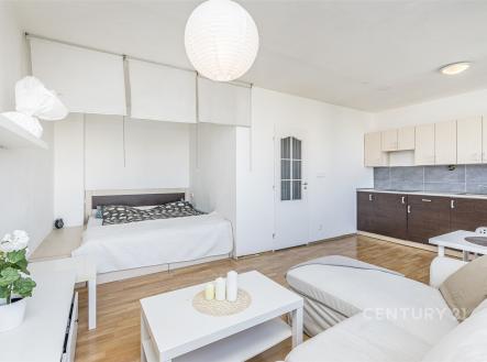 . | Prodej bytu, 1+kk, 31 m²