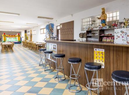 fotografie | Prodej - komerční objekt, jiný, 1 698 m²