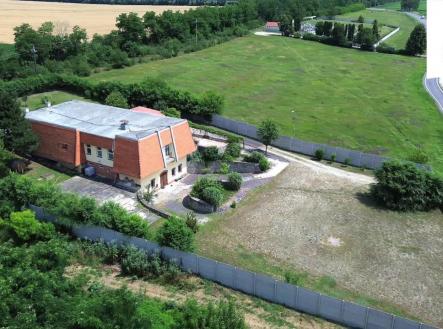 Prodej - dům/vila, 662 m² obrázek