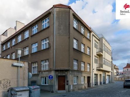 Prodej - nájemní dům, 642 m² obrázek