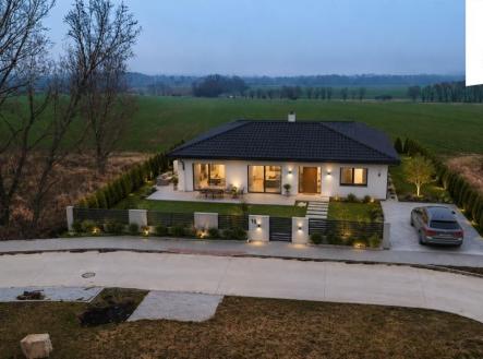 Prodej - pozemek pro bydlení, 864 m² obrázek