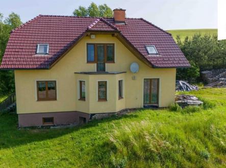 Prodej - dům/vila, 300 m² obrázek