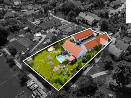 fotografie | Prodej - chata/rekreační objekt, 1 100 m²