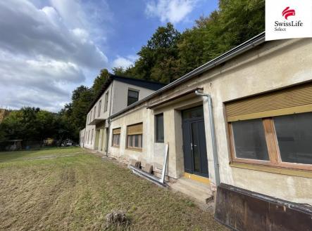 Prodej - výrobní prostor, 859 m² obrázek