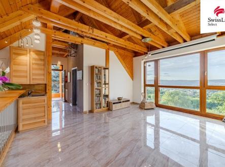 Prodej - dům/vila, 242 m² obrázek
