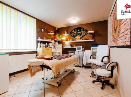 fotografie | Prodej - obchodní prostor, 376 m²