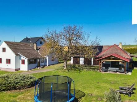 Prodej - dům/vila, 296 m² obrázek