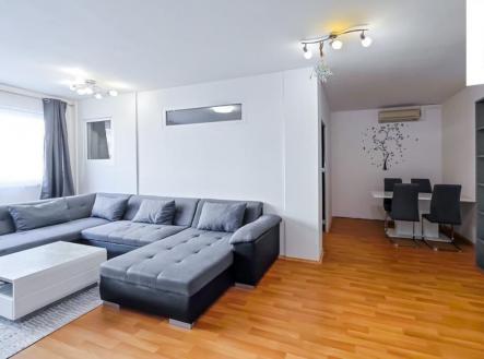 fotografie | Prodej bytu, 4+1, 96 m²