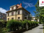 Prodej - dům/vila, 480 m²