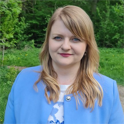  Linda Bělohlávková