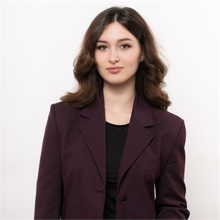  Tereziia-Karina Kovach