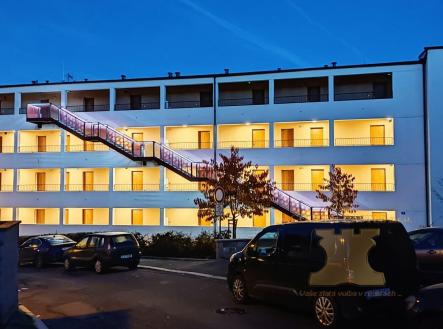 foto: 1 | Pronájem bytu, 1+kk, 33 m²