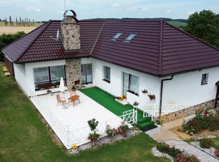 foto: 2 | Prodej - dům/vila, 181 m²