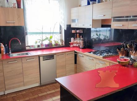 foto: 1 | Prodej - dům/vila, 190 m²