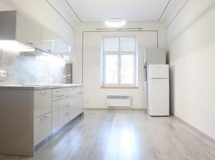 Pronájem bytu, 2+1, 80 m²